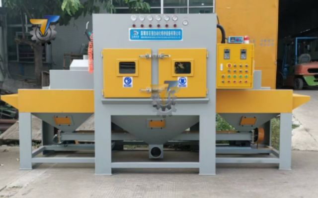 máy phun cát làm sạch