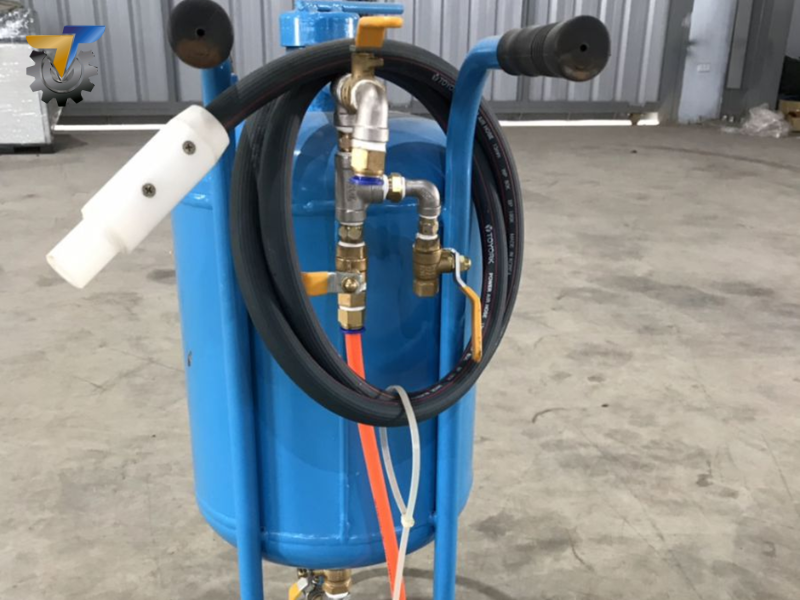 có mấy loại máy phun cát